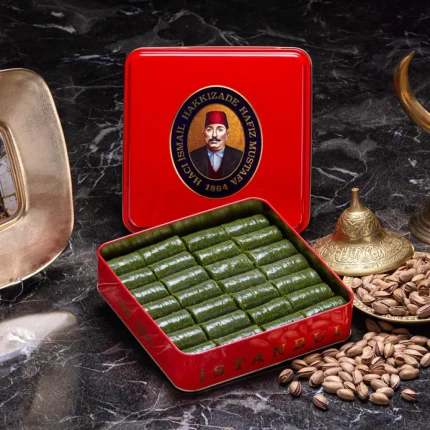 Full Pistachio Dürüm Baklava in Metal Box | Hafız Mustafa